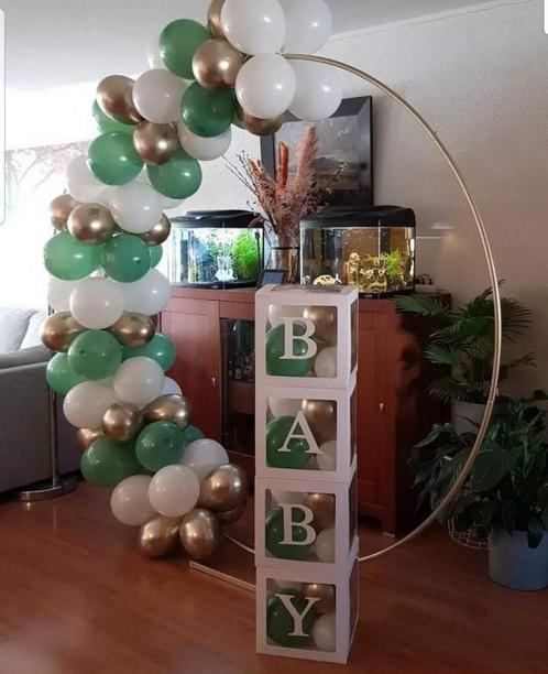 Ballonnenboog met ballonnen te huur voor €75, Hobby en Vrije tijd, Feestartikelen | Verhuur, Zo goed als nieuw, Geboorte of Huwelijk