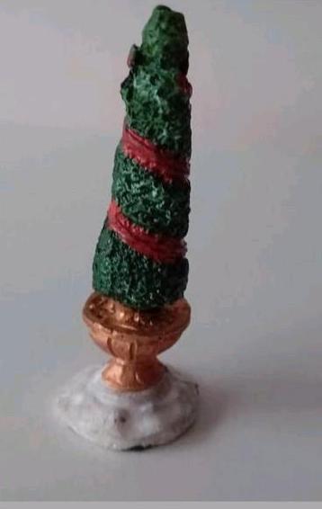 Lemax boompje, Lemax kerstfiguur Kerstdorp beschikbaar voor biedingen