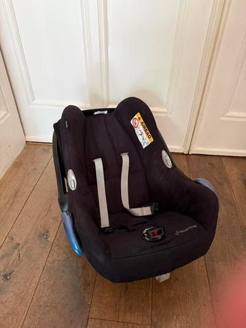 Maxi-Cosi Cabriofix baby autostoel beschikbaar voor biedingen