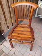 Wortelhouten stoelen., Ophalen