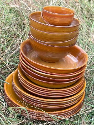 5 pers. vintage Arcopal Volcan servies 27-delig beschikbaar voor biedingen