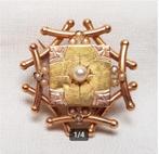 Broche Kempisch 18 kt vintage., Sieraden, Tassen en Uiterlijk, Antieke sieraden, Ophalen of Verzenden, Goud, Broche