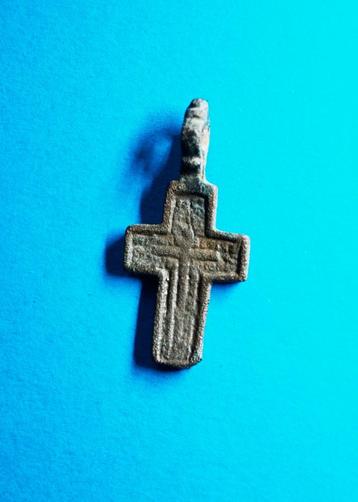 Crucifix - 16e/17 eeuw - Bodemvondst 1 beschikbaar voor biedingen