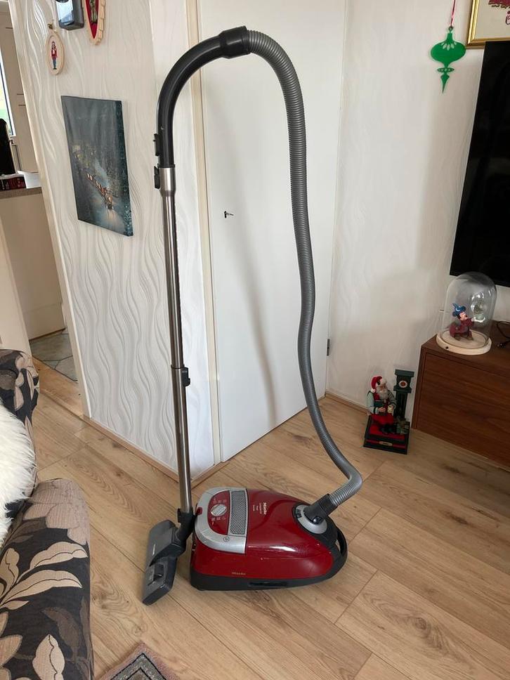 Mooie Miele Complete C2 Tango Ecoline Stofzuiger, Witgoed en Apparatuur, Stofzuigers, Gebruikt, Stofzuiger, Minder dan 1200 watt