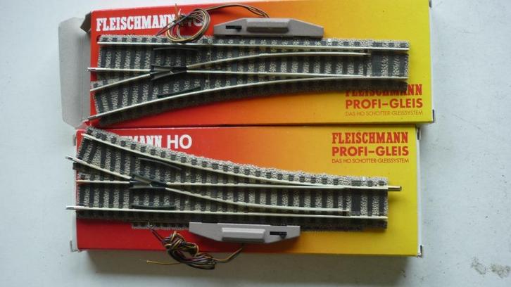2 Fleischmann H0 6170 + 6171 elektrische profiwissels in ovp, Hobby en Vrije tijd, Modeltreinen | H0, Gebruikt, Rails, Wisselstroom