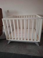 Box met toebehoren, Kinderen en Baby's, Boxen, Ophalen of Verzenden, Gebruikt, Boxkleed