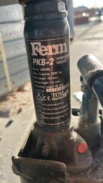 2 Krikken: 5000 kg & 2000 kg, Ophalen, Gebruikt, Hydraulisch, Potkrik