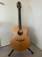 Lowden, Muziek en Instrumenten, Ophalen of Verzenden, Gebruikt, Western- of Steelstringgitaar, Met koffer