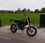 Rieju MRT Pro 2022 nieuwe cillinder, Fietsen en Brommers, Maximaal 45 km/u, Ophalen of Verzenden, Zo goed als nieuw, 50 cc