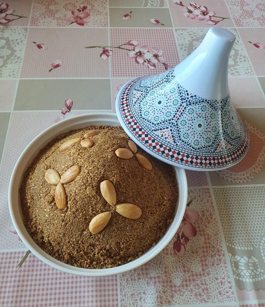 Traditionele Sellou €26,- per kilo. Instagram: @berberbanket, Ophalen