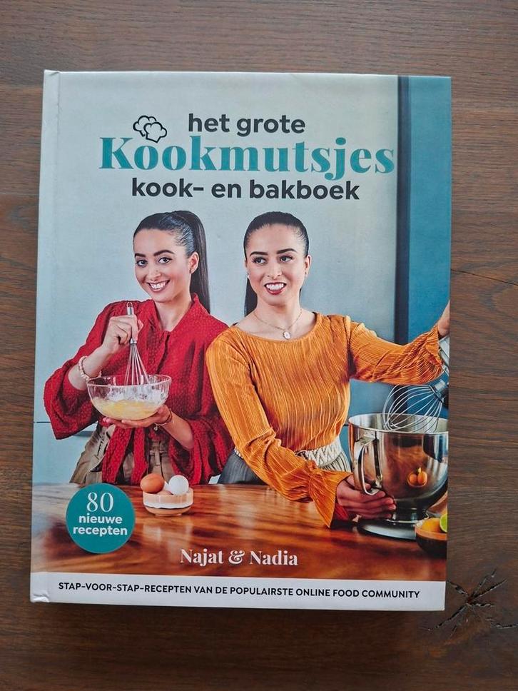 Najat Yachou - Het grote Kookmutsjes kook- en bakboek, Boeken, Kookboeken, Zo goed als nieuw, Italië, Ophalen of Verzenden