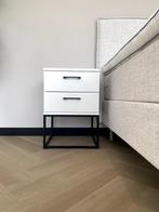 LUXE NACHTKAST, Ophalen, Minder dan 45 cm, Nieuw, 55 tot 70 cm