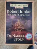 Het Rad des Tijds: De Naderende Storm (Boek 12), Boeken, Ophalen of Verzenden, Gelezen, Robert Jordan & Brandon Sanderson