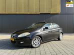Fiat Bravo 1.4 T-Jet Corporate | Pano 2x | Cruise | Clima |, Voorwielaandrijving, Gebruikt, Zwart, 4 cilinders