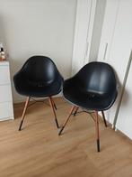 2 Zwarte Kuipstoelen, Huis en Inrichting, Stoelen, Ophalen, Zwart, Twee