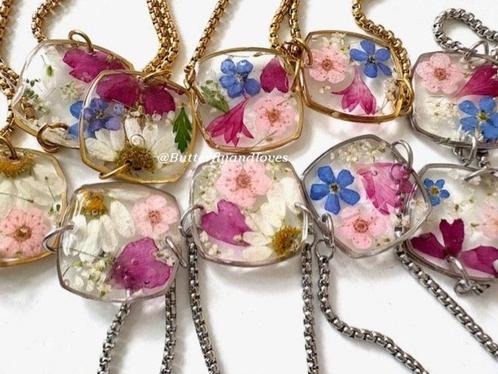 Handgemaakt Armbandje echte bloemen Liefdevol Cadeau vrouw, Sieraden, Tassen en Uiterlijk, Armbanden, Nieuw, Overige materialen