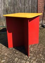 Kleurrijke Statafel - Rood & Geel, Ophalen, Gebruikt