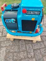 Schroefcompressor merk ktc, Doe-het-zelf en Verbouw, Compressors, 100 liter of meer, Ophalen of Verzenden, Zo goed als nieuw
