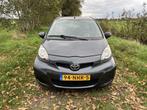 Toyota Aygo 1.0-12V Comfort, Voorwielaandrijving, Gebruikt, 4 stoelen, Origineel Nederlands