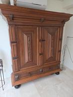 Antieke houten Groenlose kast, Ophalen