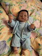 Kleine Aston Drake popje 25 cm groot, Verzenden, Zo goed als nieuw, Babypop, Levensecht of Reborn