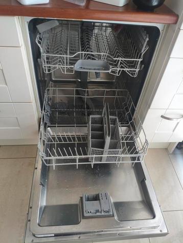 Vaatwasser Siemens 60 cm beschikbaar voor biedingen