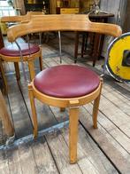 Vintage Italiaanse Design stoelen stapelbaar, Antiek en Kunst, Ophalen