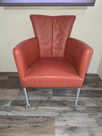 2 rode lederen stoeltjes met verstelbare leuning, Ophalen, Zo goed als nieuw, Minder dan 75 cm, 50 tot 75 cm