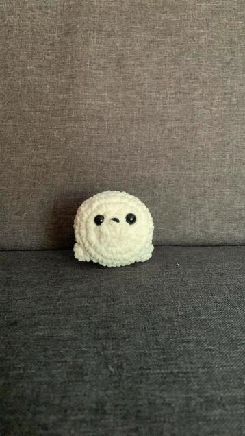 Gehaakte baby zeehond beschikbaar voor biedingen