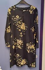 Studio Anneloes zwarte travelstof jurk gele bloemen L 48109, Kleding | Dames, Jurken, Studio Anneloes, ., Zwart, Maat 42/44 (L)