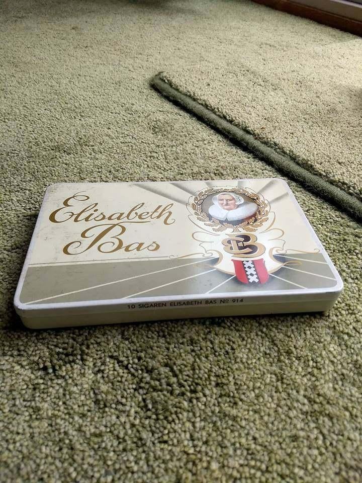 Sigarenblik Elisabeth Bas., Verzamelen, Ophalen of Verzenden, Gebruikt, Tabaksdoos of Verpakking
