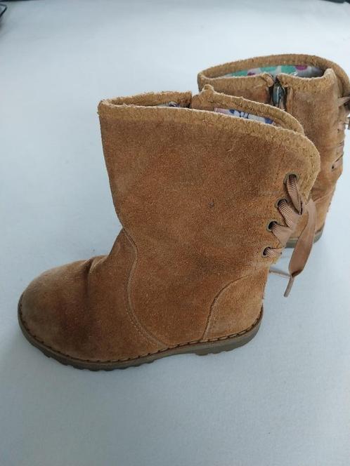 Cognackleurige Ugg laarzen maat 25, Kinderen en Baby's, Kinderkleding | Schoenen en Sokken, Gebruikt, Laarzen, Meisje, Ophalen of Verzenden
