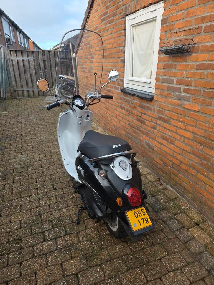 Sym mio 50, Fietsen en Brommers, Scooters | SYM, Gebruikt, Mio, Benzine, Ophalen