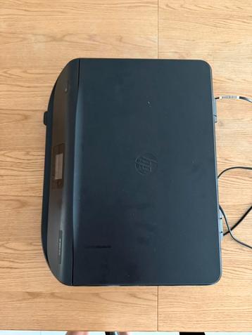 HP ENVY 5030 All-in-One Printer met inkt beschikbaar voor biedingen