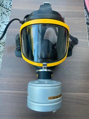 Dräger Panorama Nova gasmasker beschikbaar voor biedingen