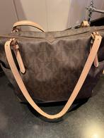 Michael Kors tas in goede staat bruin, Ophalen of Verzenden, Zo goed als nieuw, Bruin, Handtas