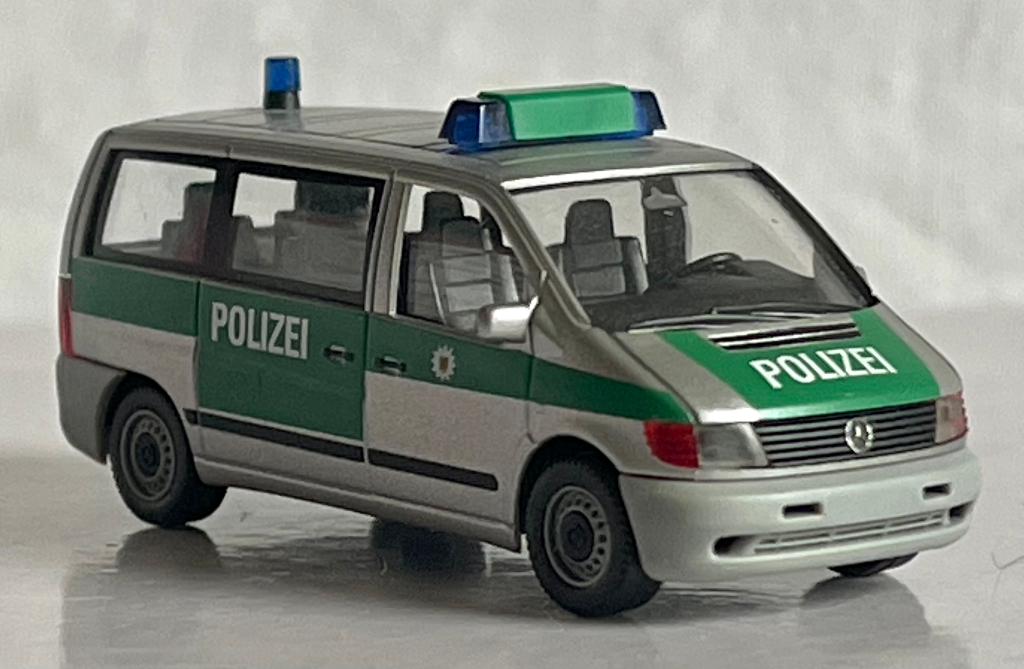 Herpa 044974: Mercedes-Benz Vito Polizei, Ophalen of Verzenden, Zo goed als nieuw, Auto, Herpa