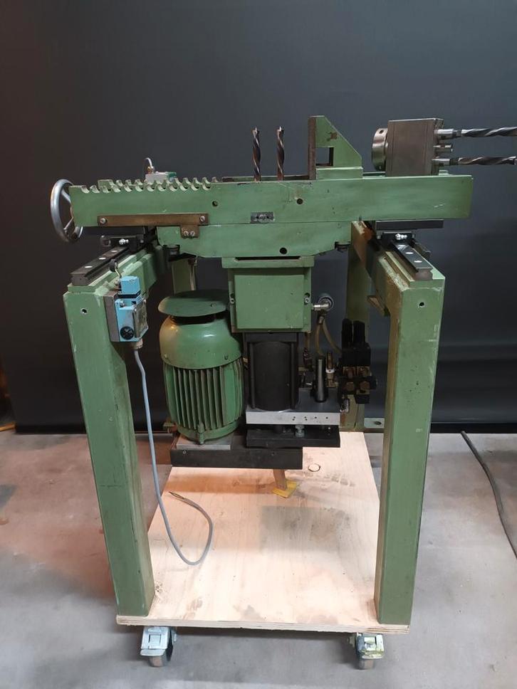 3 spillige boormachine deuvel 14 mm, Doe-het-zelf en Verbouw, Gereedschap | Boormachines, Boormachine, Ophalen