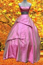 Zo goed als nieuwe purper galajurk, Kleding | Dames, Gelegenheidskleding, Maat 38/40 (M), Galajurk, Paars, Ophalen of Verzenden