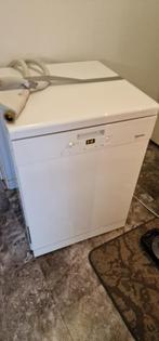 Vaatwasser Miele vrijstaande, Witgoed en Apparatuur, Ophalen, Zo goed als nieuw, Minder dan 85 cm