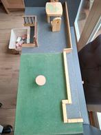 Zelf gemaakt poppenhuis van hout ,63cm hoog,30 cm diep en 60, Ophalen of Verzenden, Poppenhuis