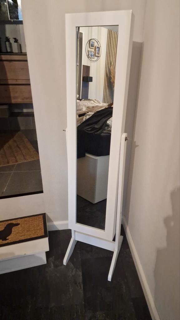 Mooie sieradenkast met spiegel, Huis en Inrichting, Woonaccessoires | Spiegels, Zo goed als nieuw, Minder dan 50 cm, Minder dan 100 cm