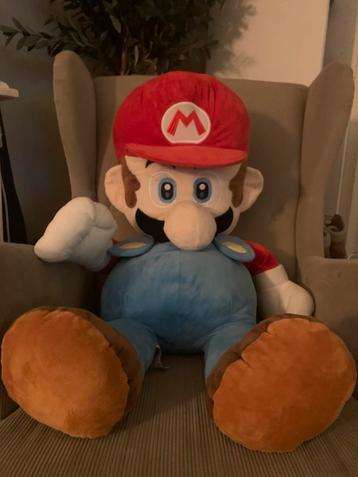 Super grote mario knuffe goede staat! beschikbaar voor biedingen