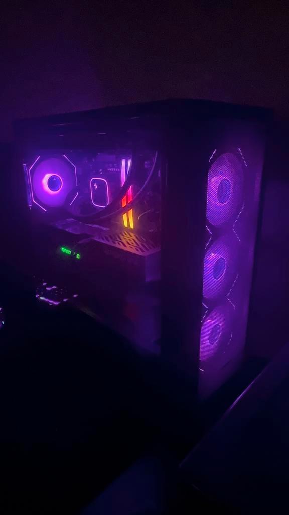 High END Gaming PC, Spelcomputers en Games, Games | Pc, Zo goed als nieuw, Overige genres, 1 speler, Vanaf 12 jaar, Ophalen