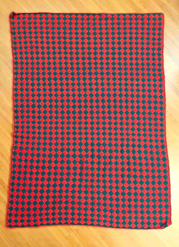 Granny Sprei Rood Groen 180/132 cm, Gebruikt, Etten-Leur, DJT@dejuistetoon.eu, Ophalen of Verzenden