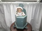 Mooie houten poppenstoel op wielen voor baby pop € 25,00, Kinderen en Baby's, Speelgoed | Houten speelgoed, Ophalen, Zo goed als nieuw