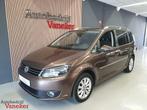 Volkswagen Touran 1.2 TSI Highline|1e eigenaar|Comfort stoel, Euro 5, 730 kg, Zwart, 4 cilinders