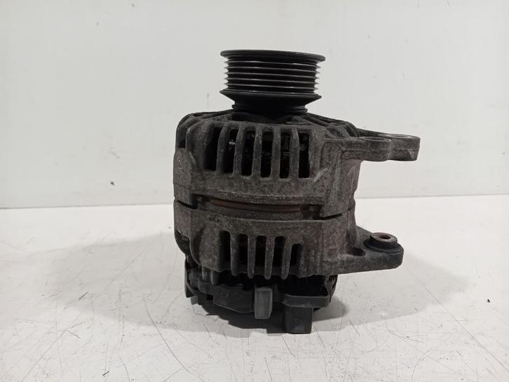 Dynamo Volkswagen Transporter, Auto-onderdelen, Motor en Toebehoren, Volkswagen, Gebruikt, Herkomst onderdeel bekend, 12 maanden garantie