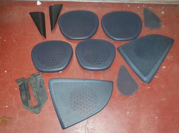 enkele kleine onderdelen renault espace 3 beschikbaar voor biedingen