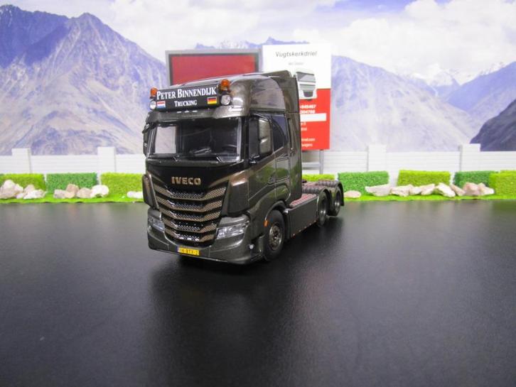 Wsi 01-4174 Pieter Binnendijk, Iveco S-Way AS High 6x2, Hobby en Vrije tijd, Modelauto's | 1:50, Nieuw, Bus of Vrachtwagen, Wsi